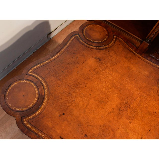 1930 English Regency Mahogany & Leather Top Center Table / Hall Table For Sale - Image 4 of 15