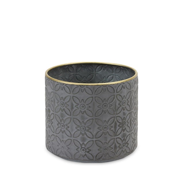 Ornate Geometric Metal Planter (Set of 4) For Sale In Chicago - Image 6 of 7