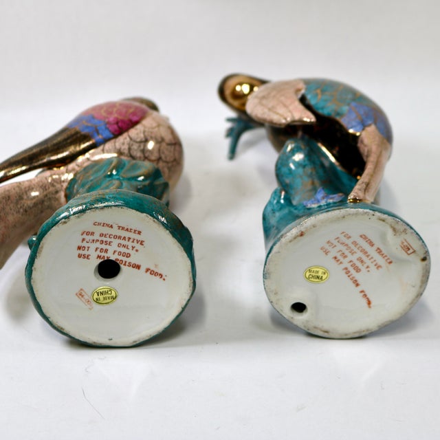 Vintage China Trader Macau Hand-Painted Porcelain Birds - A Pair For Sale - Image 9 of 10