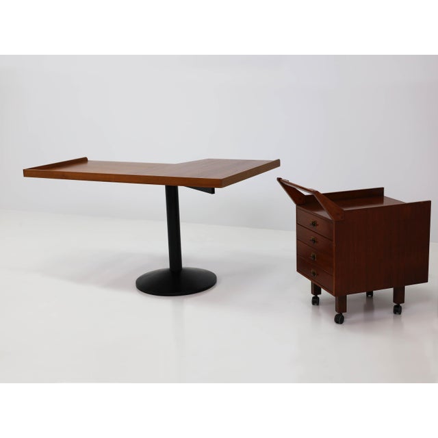 1950s Model Stadera 840 Writing Desk with Model CM24 Chest of Drawers by Franco Albini for Poggi, Italy, 1958, Set of 2 For Sale - Image 5 of 18