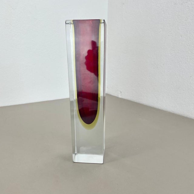 Flavio Poli Sommerso Murano Glass Cube Vase attributed to Flavio Poli, Italy, 1970s For Sale - Image 4 of 18