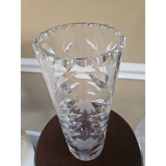 Transparent Antique American Brilliant Cut Daisy & Leaf Cylinder Vase For Sale - Image 8 of 8