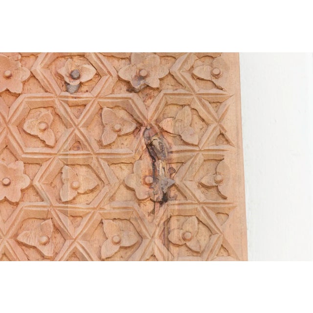 Very Long Carved Wood Moorish Panel For Sale In Los Angeles - Image 6 of 10