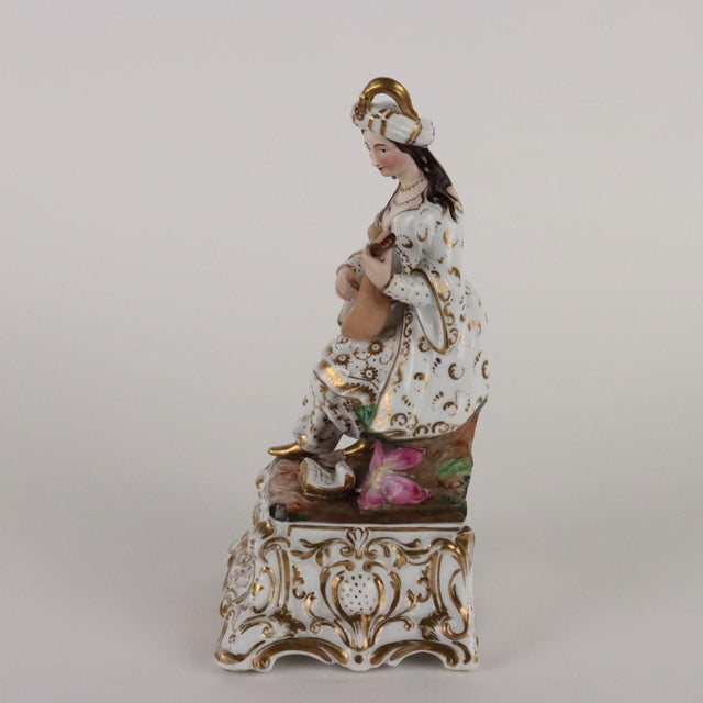 Vintage Perfume Holders in Porcelain For Sale - Image 6 of 11
