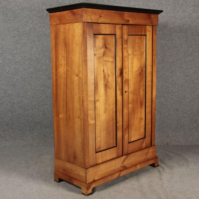 Antique Wardrobe in Cherry, 1830 For Sale - Image 6 of 18