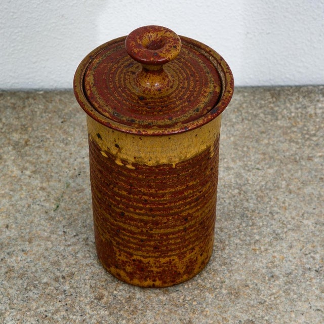 Mid-Century Modern Mid Century Modern Lidded Jar Pot Round Clay Brown Studio Pottery Stoneware MCM For Sale - Image 3 of 12