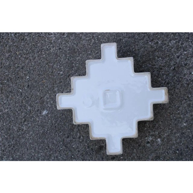 White Ceramic Vase by Makio Hasuike for Gabbianelli, 1970s For Sale - Image 4 of 8