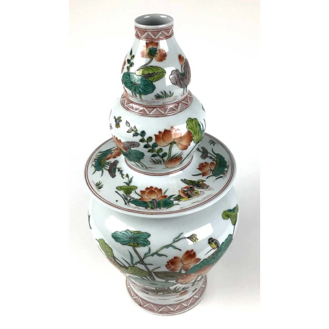 Antique Large Chinese Porcelain Vase For Sale - Image 4 of 13