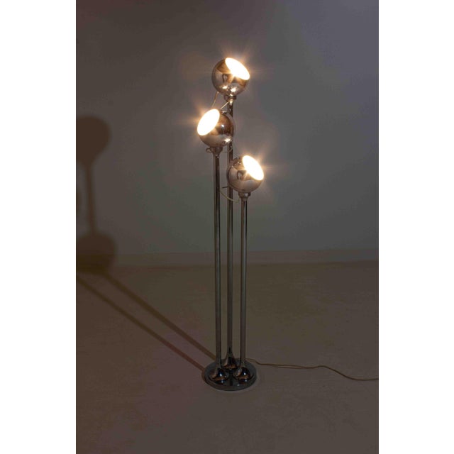 1970s Chrome Floor Lamp with Adjustable Metal Ball-Shaped Lights, Italy, 1970s For Sale - Image 5 of 11