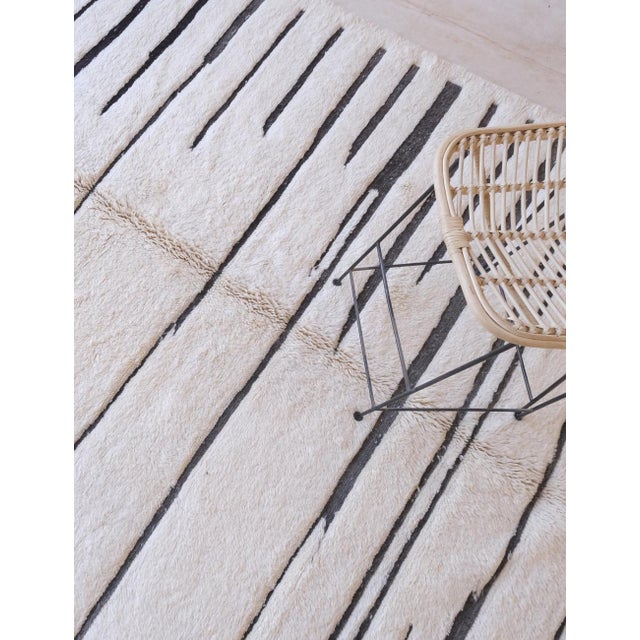 Contemporary Moroccan Beni M'Rirt Contemporary Rug - 10.8 X 7.6 Ft For Sale - Image 3 of 8