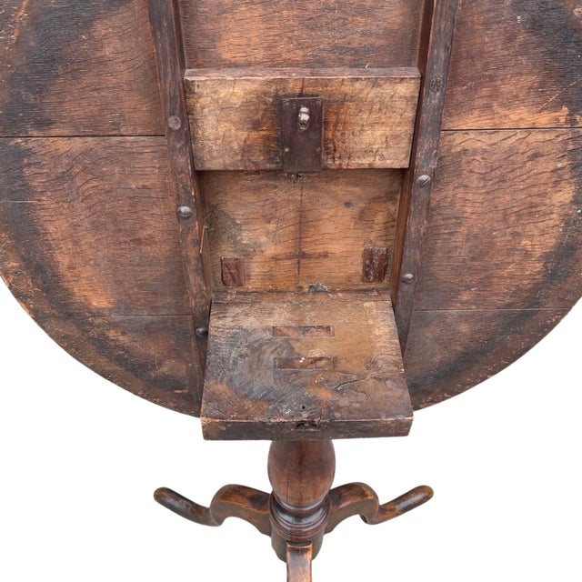 19th Century Dutch Oak Tilt Top Table For Sale In Atlanta - Image 6 of 8