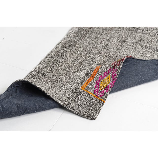 Gray 1960s Handwoven Anatolian Flatweave Kilim For Sale - Image 8 of 9