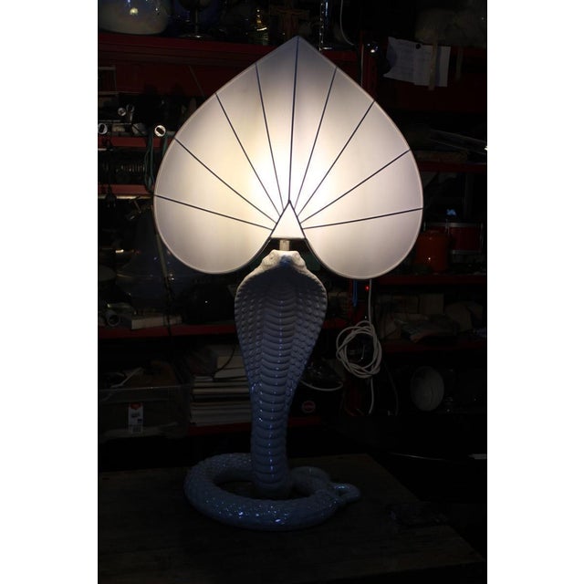 White Large Serpente Table Lamp from Tommaso Barbi, 1970s For Sale - Image 8 of 13
