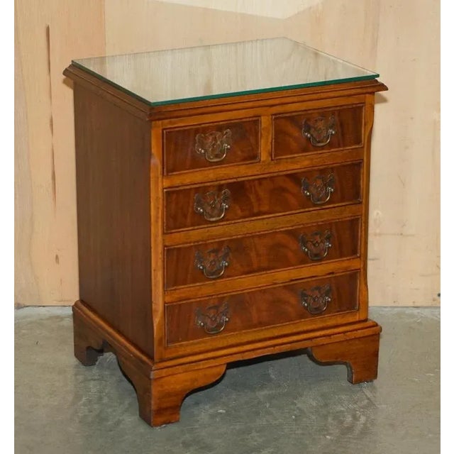 Vintage Flamed Hardwood Nightstands with Drawers, Set of 2 For Sale - Image 3 of 18