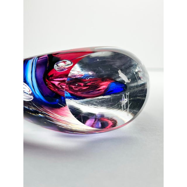 Purple 1990s Adam Jablonski Art Glass Teardrop Swirl Ribbon Purple Blue Paperweight Sculpture For Sale - Image 8 of 9