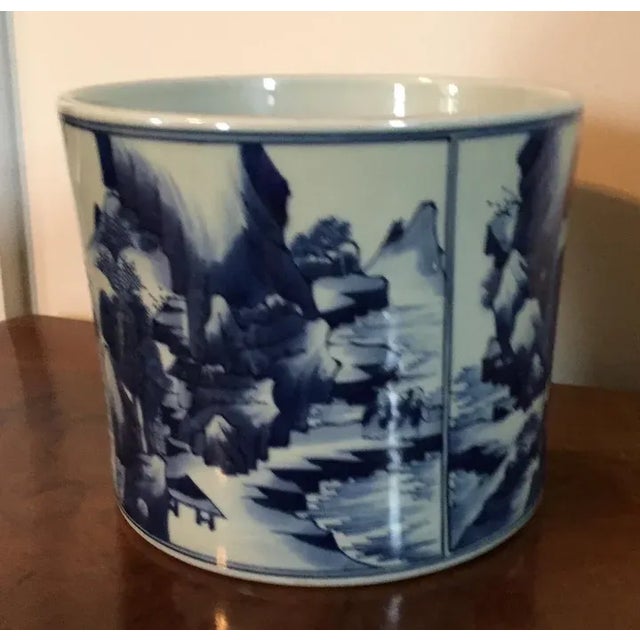 White Early 20th Century Chinese Porcelain Pot with Kangxi Landscape For Sale - Image 8 of 11