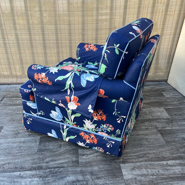 Hollywood Regency Floral Print Upholstered Lounge Chair. Circa 1970s For Sale - Image 17 of 18