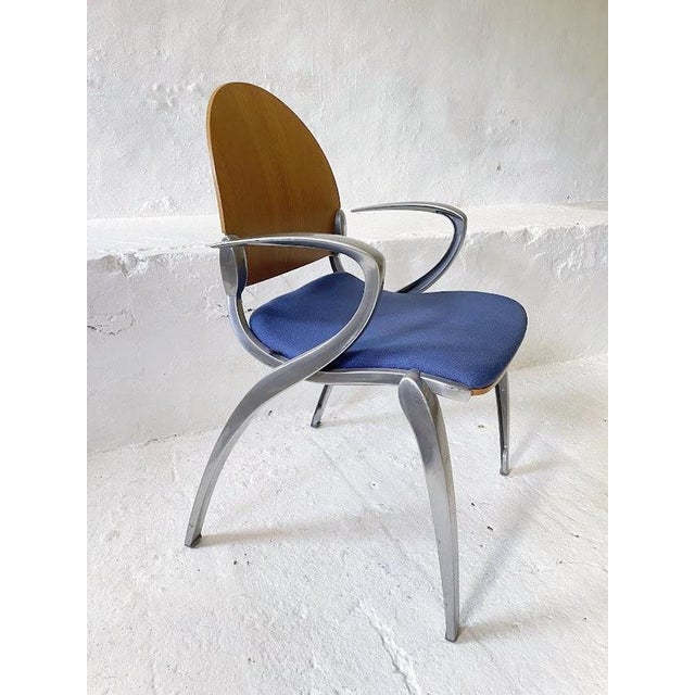 Allow me to present this high-quality Sedus conference chair, a perfect choice for office meeting rooms, conference halls,...