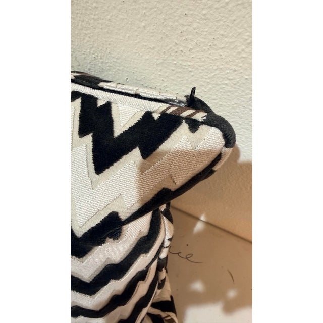 Pillow Pair Florentine Velvet in Black 19" Schumacher For Sale In Tulsa - Image 6 of 12