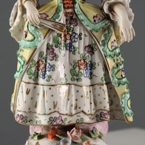 Antique 19th Century Figurines from Rudolstadt Porcelain, Germany, Set of 2 For Sale - Image 6 of 16