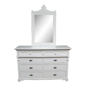 Cottage Style Lane Furniture Dresser/Mirror