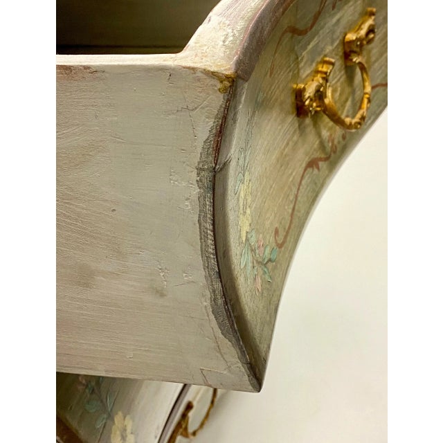 1950s Hand Painted French Bombe Chest or Commode For Sale In Atlanta - Image 6 of 7