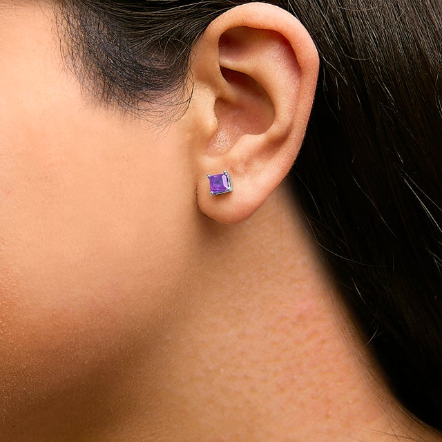 14K White Gold 5x5MM Princess Cut Purple Amethyst Solitaire Stud Earrings For Sale - Image 4 of 5