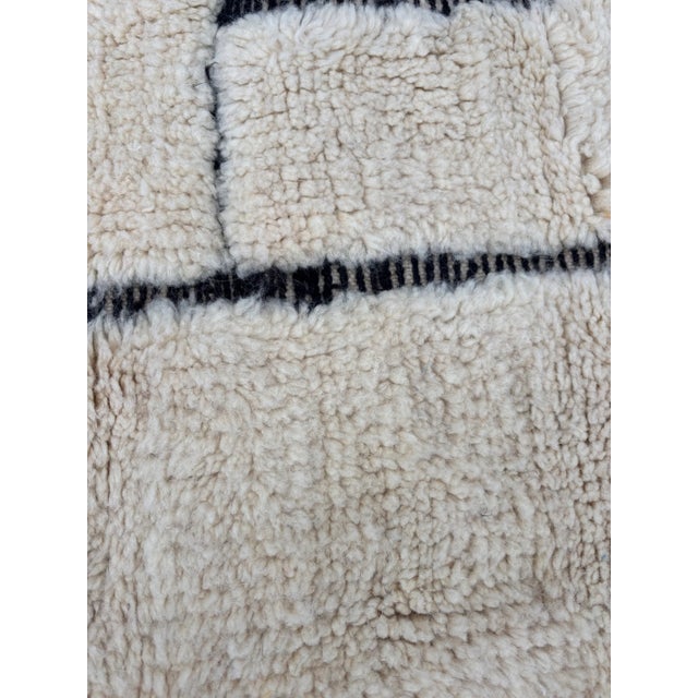 Minimal Moroccan Wool Rug With Graphic Line For Sale - Image 6 of 8
