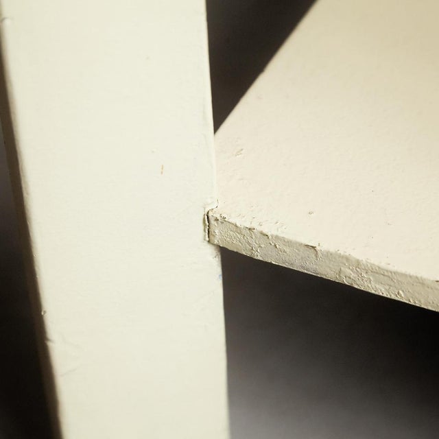 White Mid-Century Modern Bauhaus Style White Lacquered Coffee Table, 1960s For Sale - Image 8 of 14