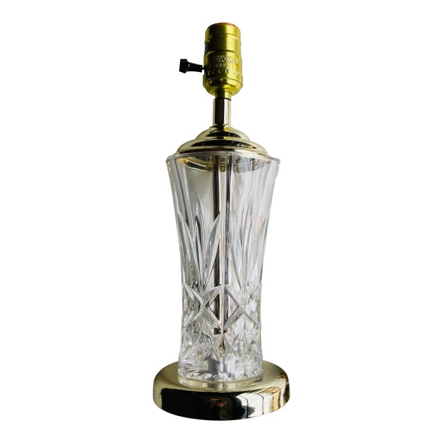 Vintage 1970s Clear Cut Crystal Table Lamp For Sale