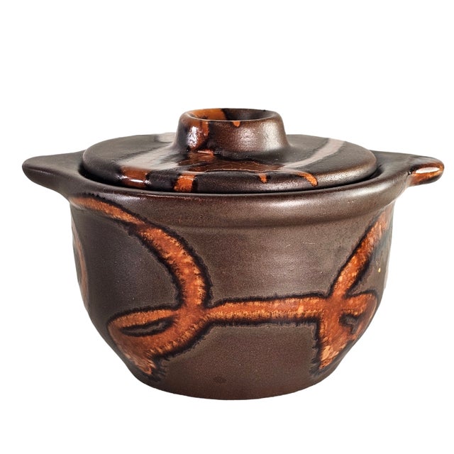 Mid-Century Laurentian Canadian Pottery No. 370 Covered Soup Bowls, Pair For Sale - Image 9 of 11