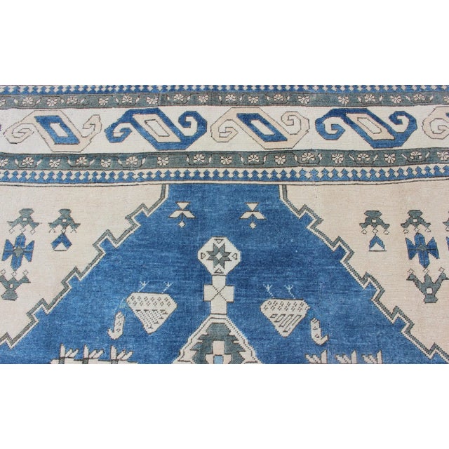 Royal Blue, White and Taupe Vintage Hand Knotted Turkish Rug With Geometric Medallion For Sale - Image 9 of 13