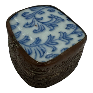 Vintage Ming or Ching Dynasty Trinket Box Chinese Porcelain Shard