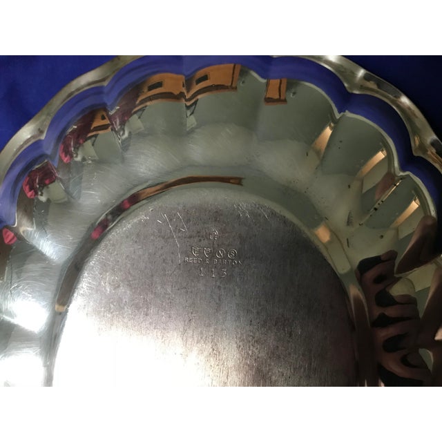 Mid-Century Modern Reed & Barton Silverplate Oval Scalloped Platter For Sale - Image 3 of 4