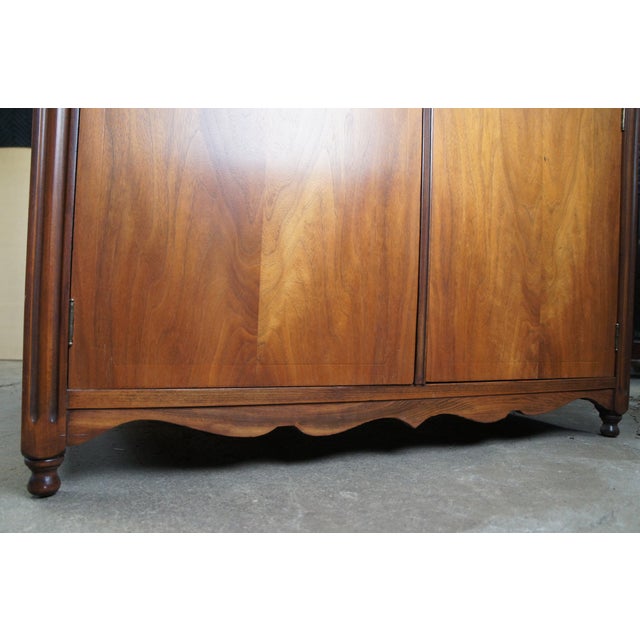 Antique Early 20th C. American Walnut Gentlemans Chest of Drawers Chifforobe 49" For Sale - Image 9 of 12