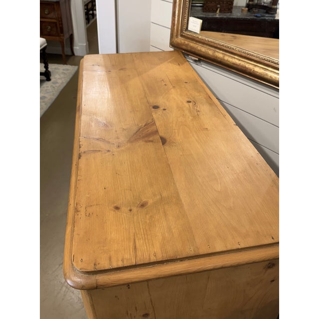 Wood 19th Century English Pine Chest of Drawers For Sale - Image 7 of 16