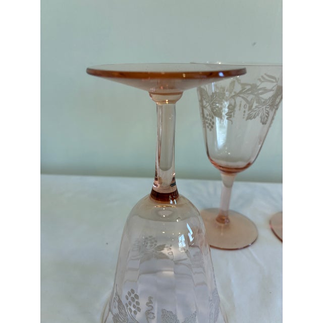 Pink Vintage Pink Etched Wine Glasses With Grape Motif - Set of 4 For Sale - Image 8 of 9
