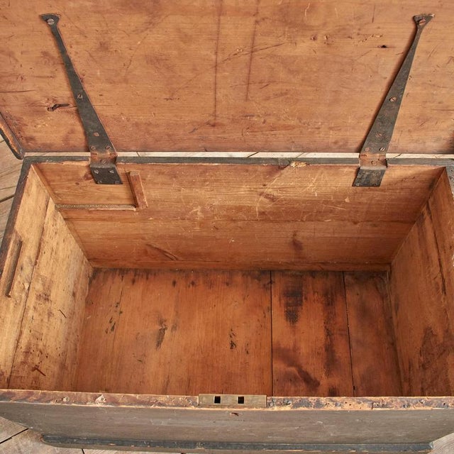 Antique Victorian Painted Wooden Blanket Box For Sale - Image 5 of 9