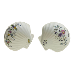 1970s Limoges France Oair of Shell Shape Catchalls Handpainted