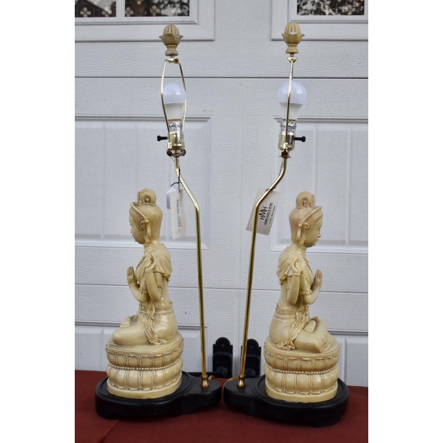 Vintage HMH Pair of Table Lamps Guanyin Asian Faux Ivory For Sale - Image 12 of 16
