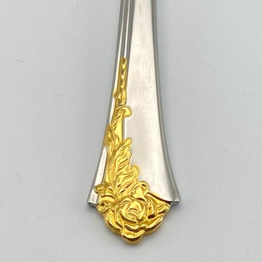 Oneida Cube Golden Damask Rose 59-Piece Set (Service for 10 + 8 Hostess PCS + Wooden Chest) Vintage Stainless Steel With Gold Accent For Sale - Image 12 of 18