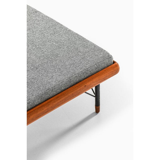 Oak Daybed by Erik Buck for Knud Juul-Hansen, 1950s For Sale - Image 3 of 7