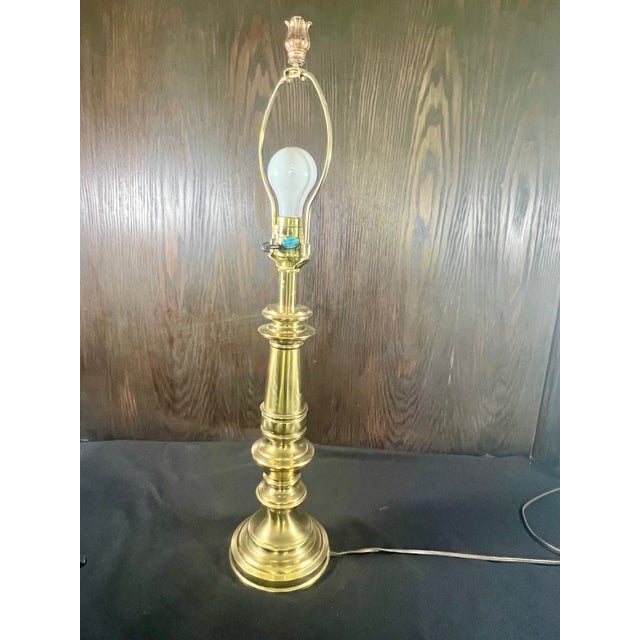 Traditional Vintage Traditional Stiffel Brass Lamp With Custom Shade For Sale - Image 3 of 14