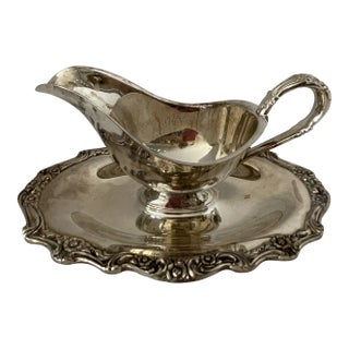 Vintage Silverplate Gravy Boat with Attached Underplate For Sale