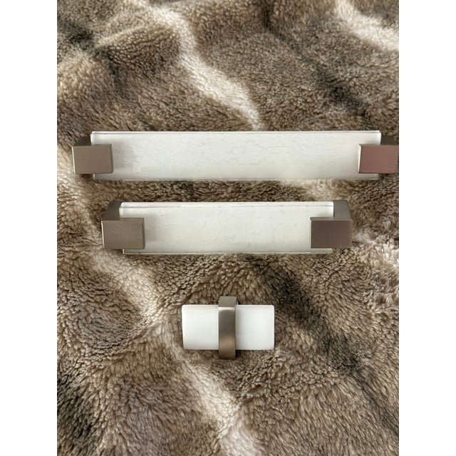 White Sietto Luxury Hardware for Cabinetry For Sale - Image 8 of 12