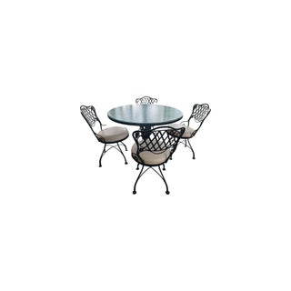 1972 Woodward Wrought Iron Patio Set For Sale