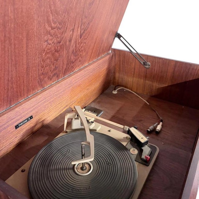 Mid-Century Modern Radiogram with Armstrong Amplifier and Tandberg Speaker in Teak, 1960s For Sale - Image 10 of 11