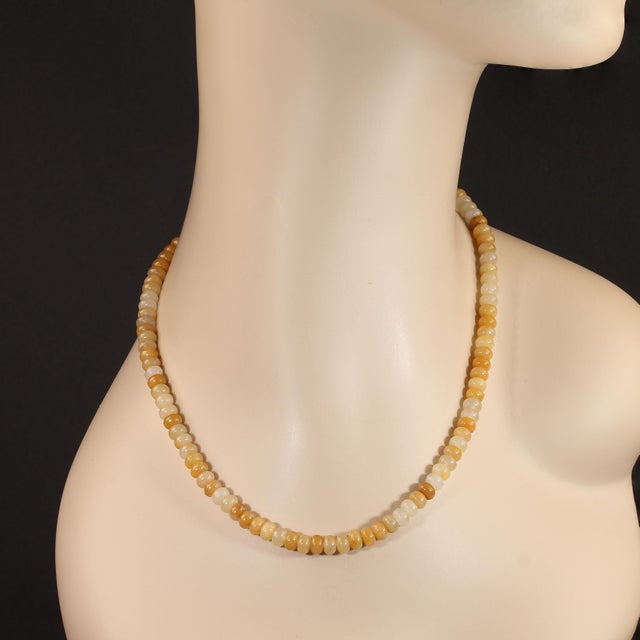 Ajd 17 Inch Natural Yellow/Gold Aventurine 6mm Rondelle Necklace, Great Gift For Sale In Raleigh - Image 6 of 7