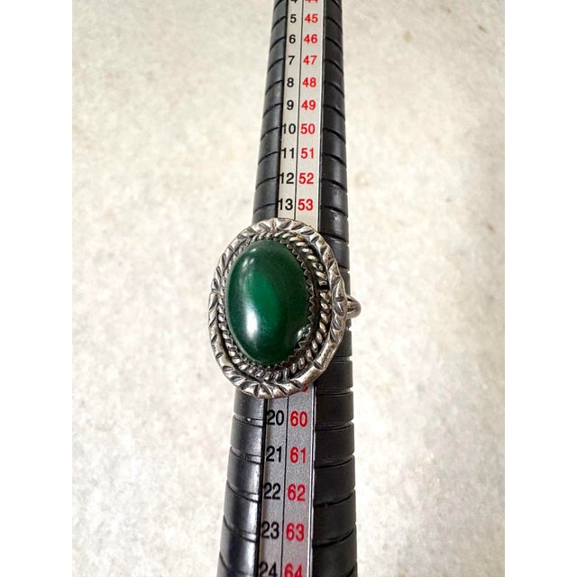 1960s Vintage Sterling Silver and Malachite Ring For Sale - Image 5 of 5