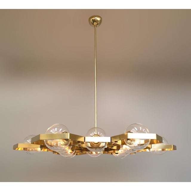 Metal 21st Century Honeycomb Natural Brass Clear Murano Chandelier by Fabio LTD For Sale - Image 7 of 7